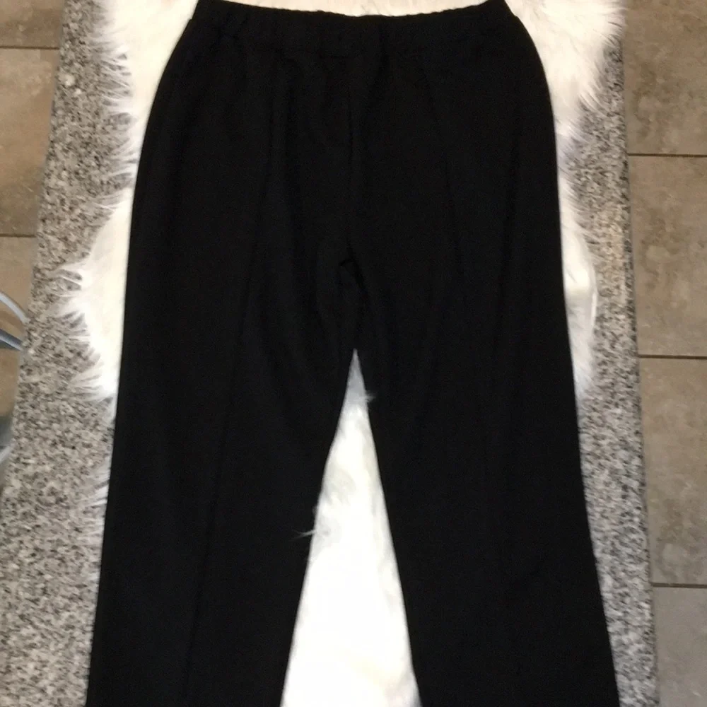 4/$20 black pants - Picture 2 of 4